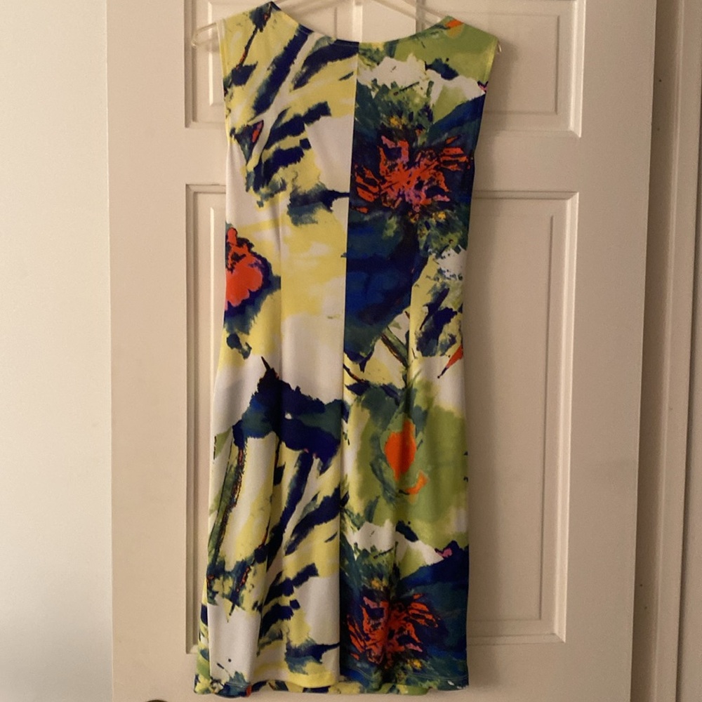 Suzi Chin multicolor round neck sheath dress. - Picture 3 of 7
